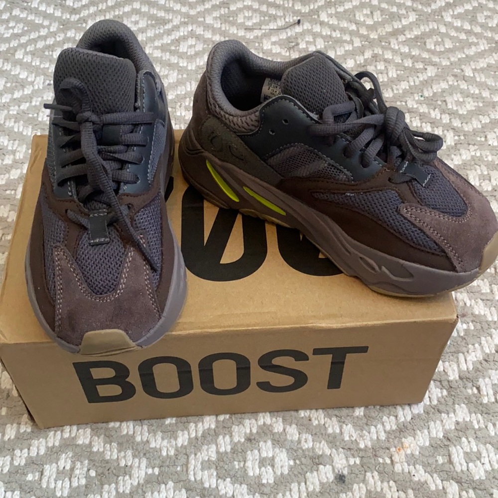 Yeezys Kids waverunners